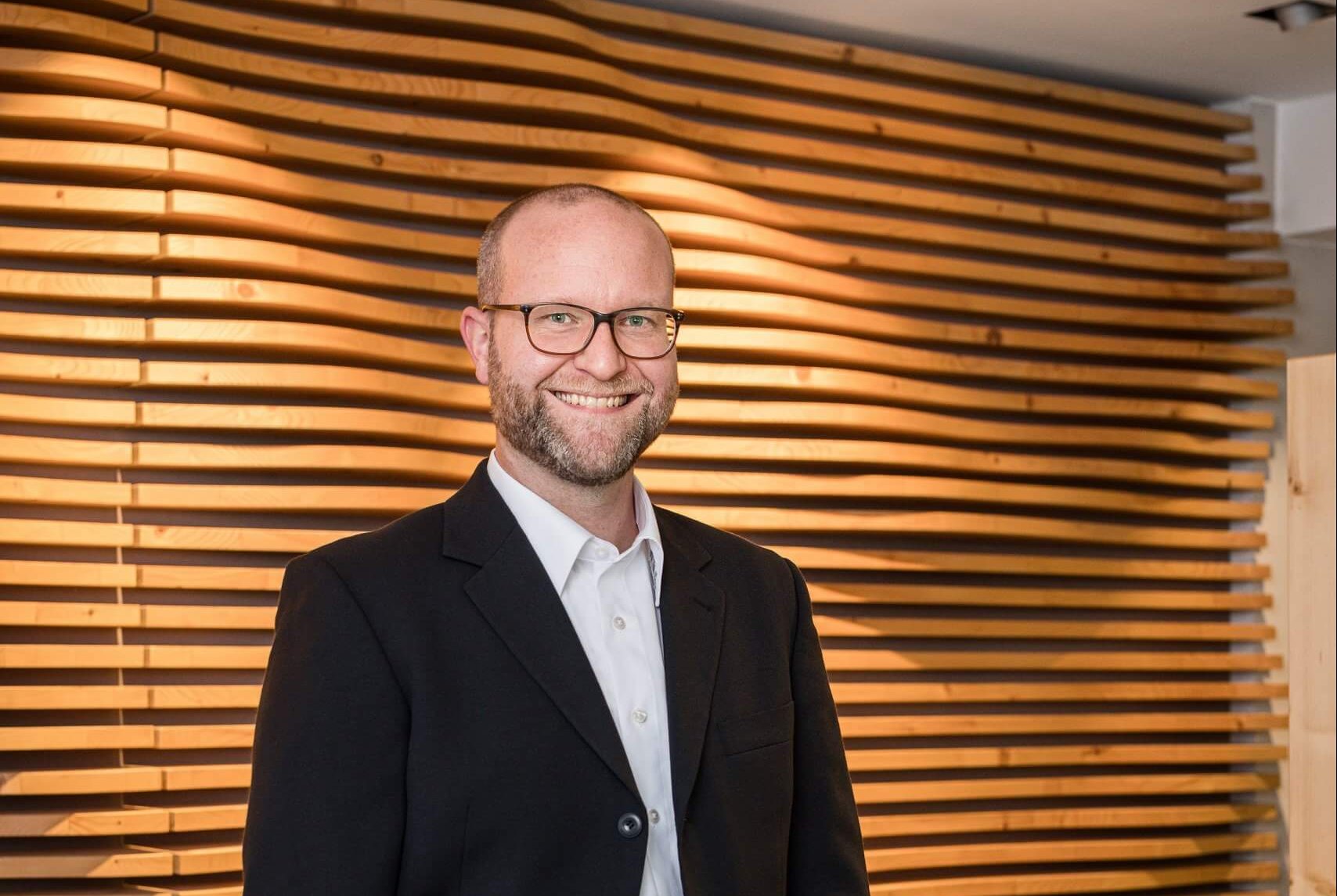 Oliver Kuhn Vertrieb Gewerbekunden AÜW